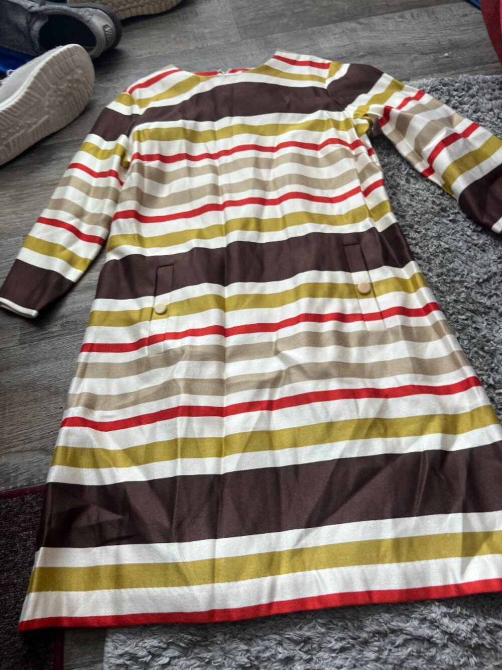 J McLaughlin Striped Shift Dress Red Green Brown 3/4 Sleeve Pockets Size 12 - Picture 7 of 12